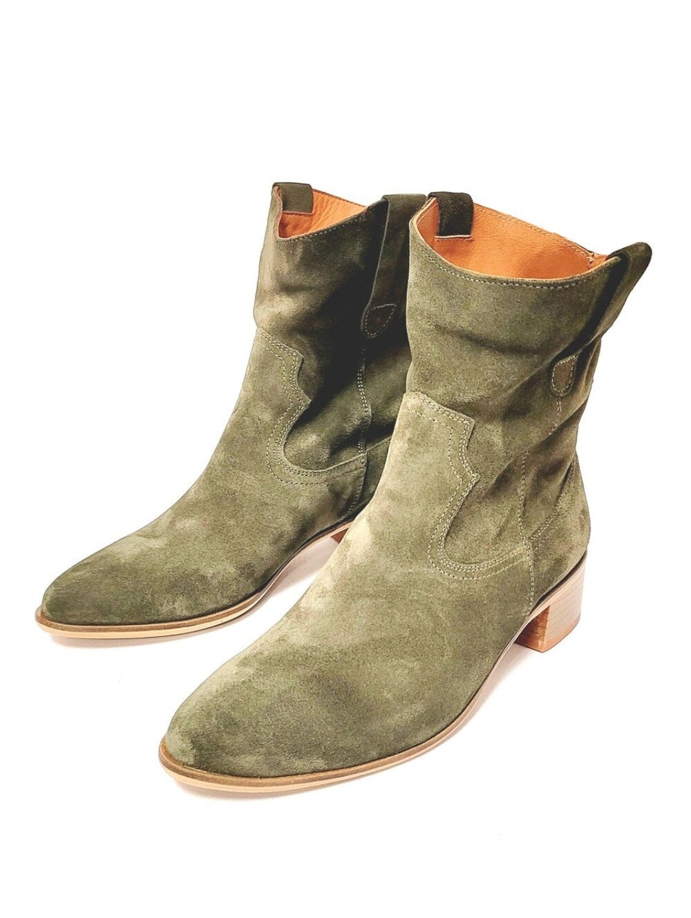 Ethan Valdes Barcelona Montenegro Olive Suede
